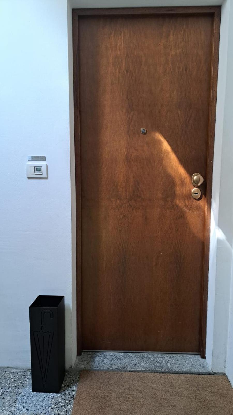 Casa Paola - Stazione 400 Mt - Free Wifi Lägenhet Arcore Exteriör bild