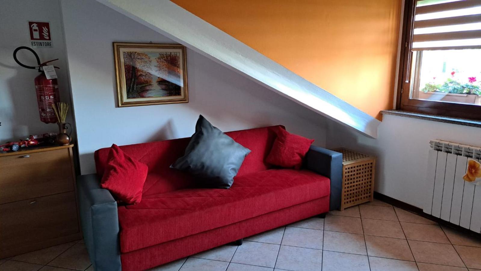 Casa Paola - Stazione 400 Mt - Free Wifi Lägenhet Arcore Exteriör bild