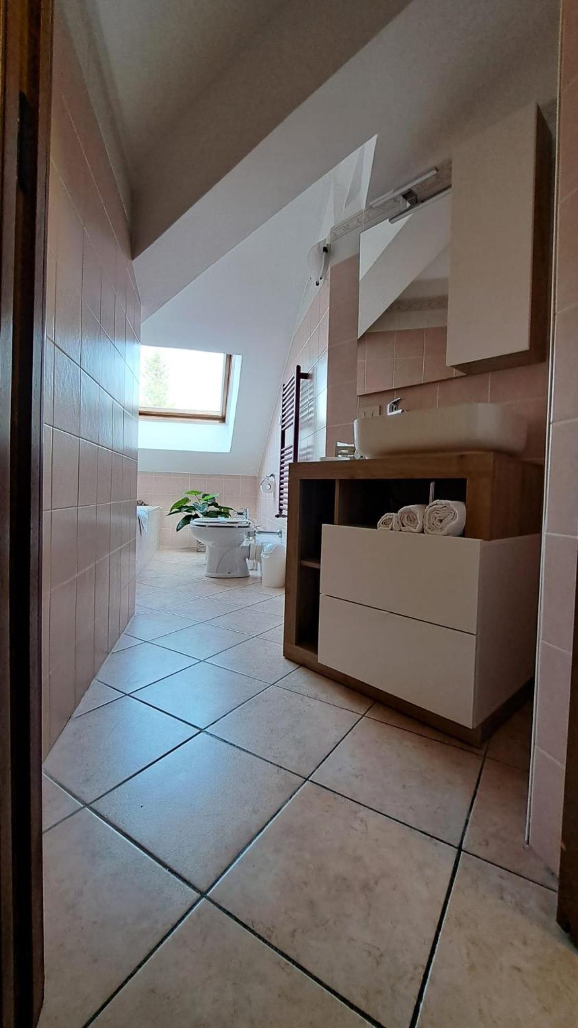 Casa Paola - Stazione 400 Mt - Free Wifi Lägenhet Arcore Exteriör bild